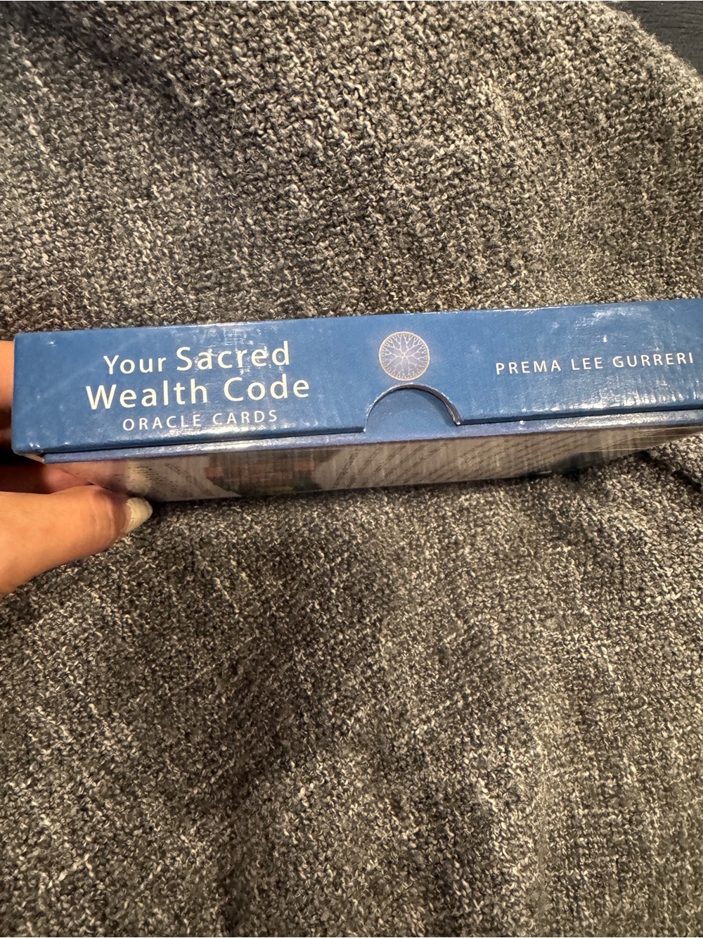 Your Sacred Wealth Code Oracle Cards - Blue - Picture 3 of 4